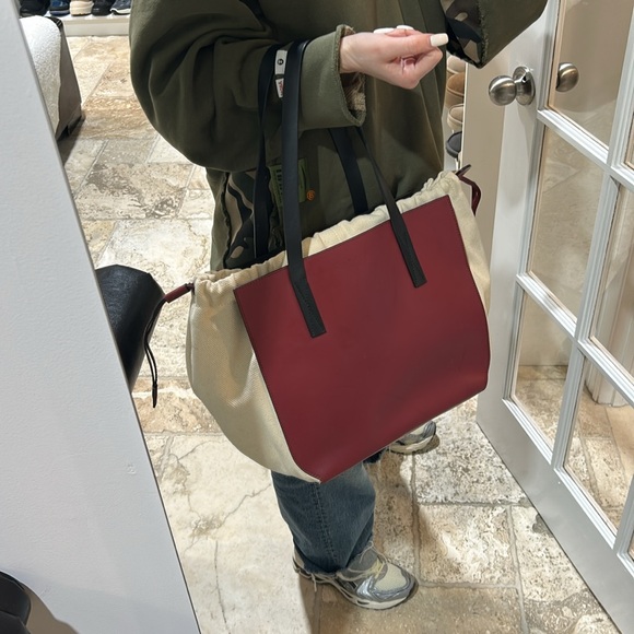 MARNI Gusset Leather Shoulder Bag - Picture 7 of 15